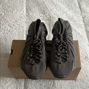 Adidas YEEZY 450 gently used